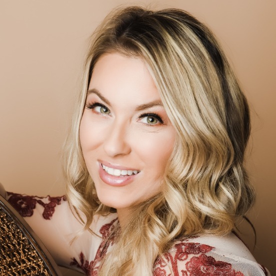 Jacqueline Newhouse Real Estate Agent